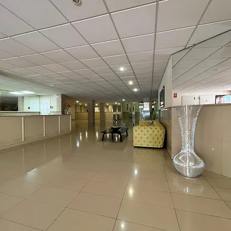 아파트 Terrazas Del Duque Ii Hideaway