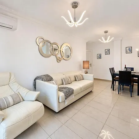 아파트 Terrazas Del Duque Ii Hideaway
